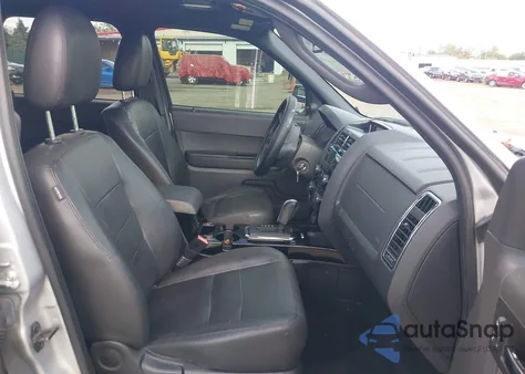 2011 Ford Escape Limited из США, поврежденный, VIN 1FMCU0E79BKC17279